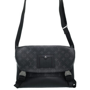 Louis Vuitton Monogram Eclipse Black Messenger Voyage Shoulder Bag